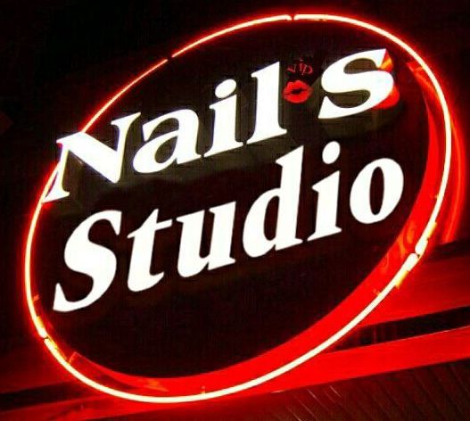 Студия маникюра. Nailstudio